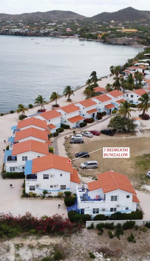 Marazul Dive Resort. 3 Bedroom Seafront House. Dive, Snorkel, Enjoy Amazing Sunsets Westpunt Bagian luar foto